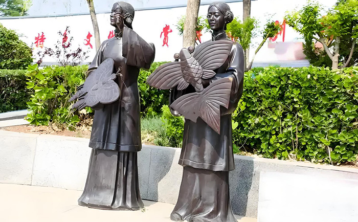 以銅為墨，鐫刻時代精神 —— 優(yōu)藝雕塑專注銅雕三十年